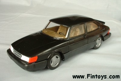 Saab_900_Aero_v5_Black_aN.jpg (23252 bytes)